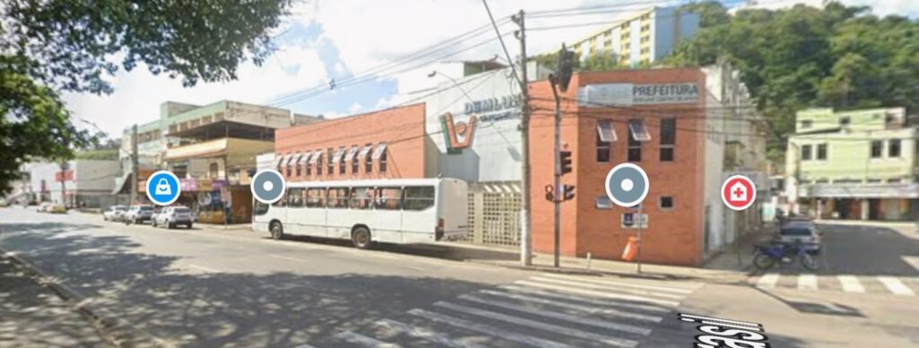Morador em situação de rua é morto em frente ao centro de apoio do Demlurb, no centro de JF (Reprodução / Google Street View)