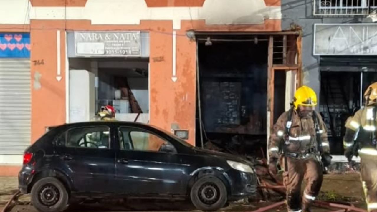 Incêndio Avenida Sete Juiz de Fora.