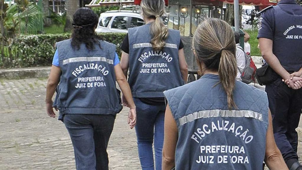 Bares são interditados no centro de Juiz de Fora após fiscalização da Prefeitura 7 Fiscalização Prefeitura Juiz de Fora
