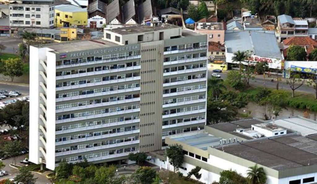 PJF confirma que vai discutir inclusão do Ensino Religioso na Rede Municipal em 2026