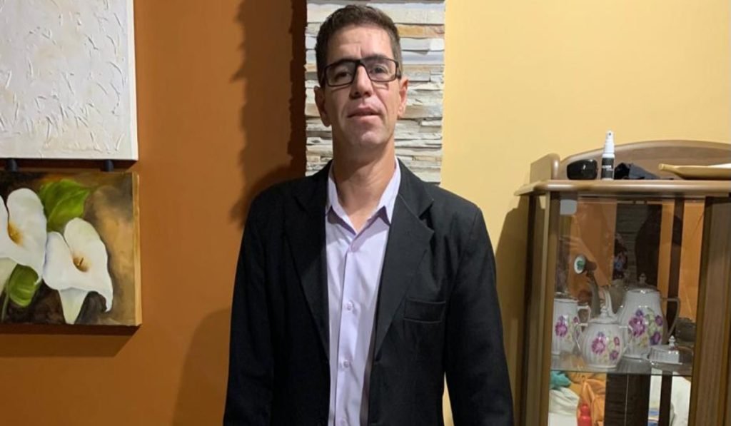 Robson Victor de Souza vai ser julgado pelo STF nesta sexta-feira. Juiz-forano conseguiu saída humanitária através do ministro Alexandre de Moraes
