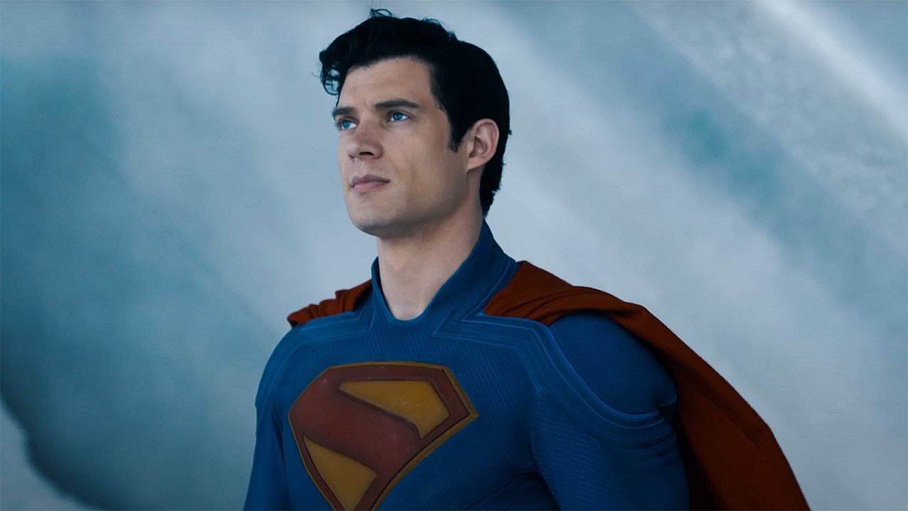 Superman estreia novo filme Juiz de Fora