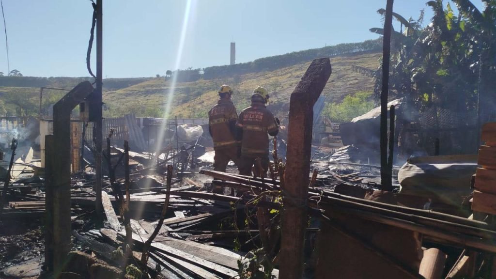 incendio caiçara