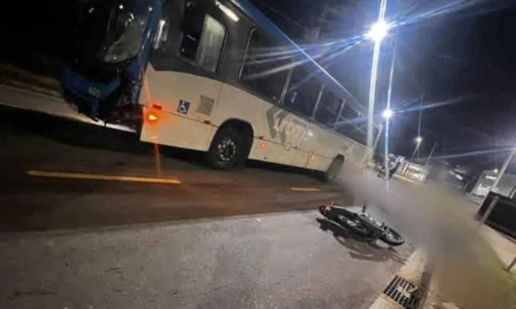 Acidente Deusdedith Salgado Onibus Moto
