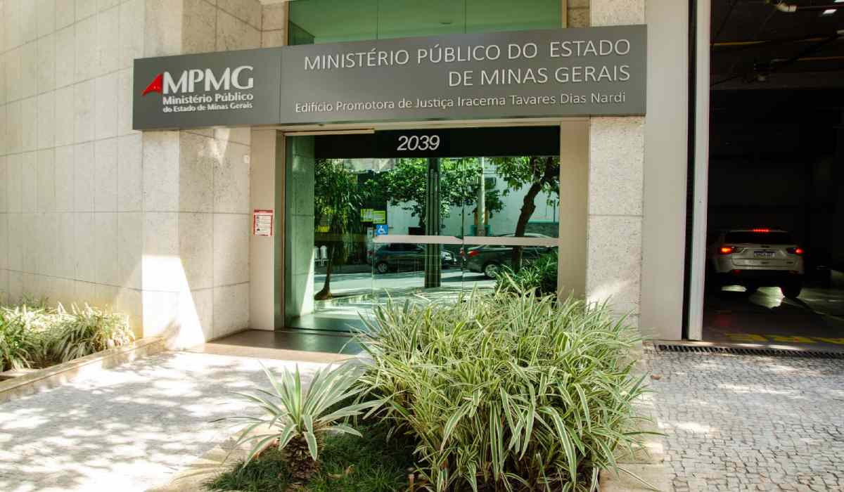 MP ofereceu denúncia contra ex-diretora da Liga das Escolas de Samba de Juiz de Fora (Liesjuf)