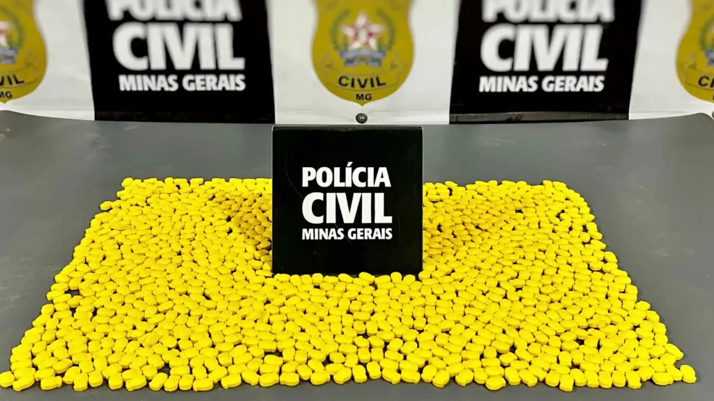 PCMG apreende mil comprimidos de droga sintética em Rio Pomba