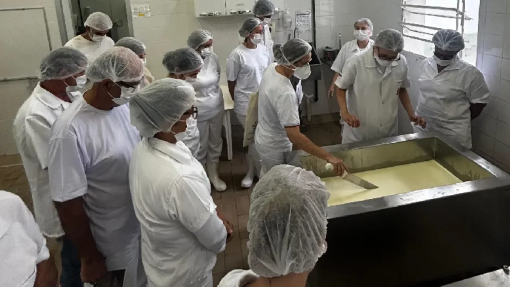 1º Encontro de Pecuária Leiteira em Juiz de Fora