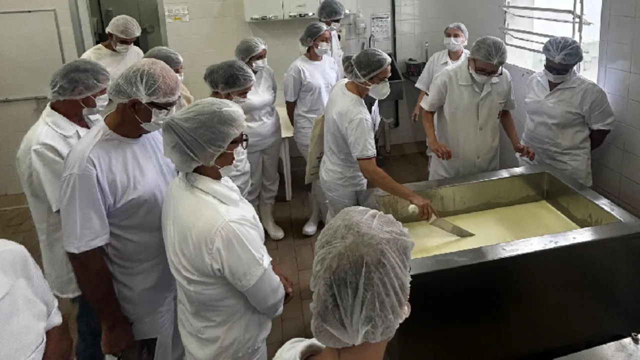 1º Encontro de Pecuária Leiteira em Juiz de Fora