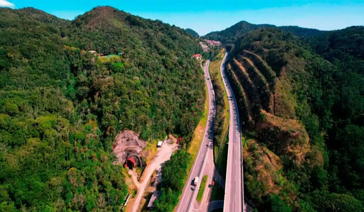 Nova concessionária assume BR-040 entre Juiz de Fora e Rio de Janeiro com aumento no pedágio