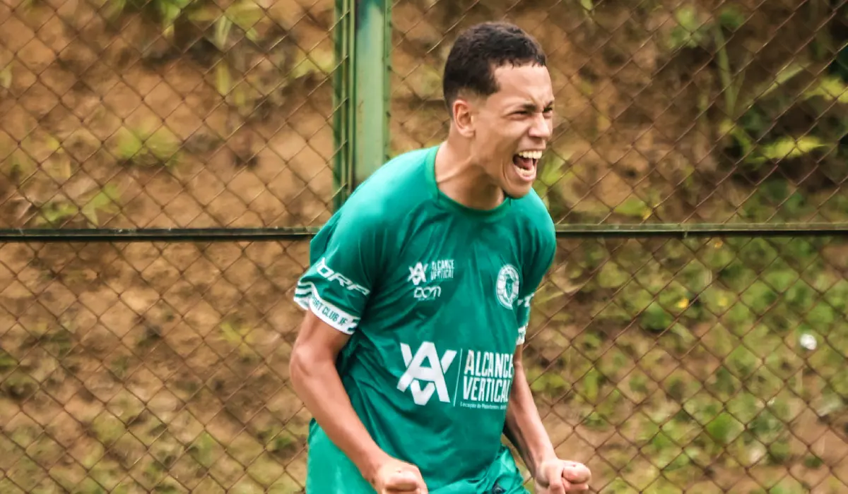 Sport Club Juiz de Fora perto do acesso para a 1ª Divisão do Campeonato Mineiro de Base