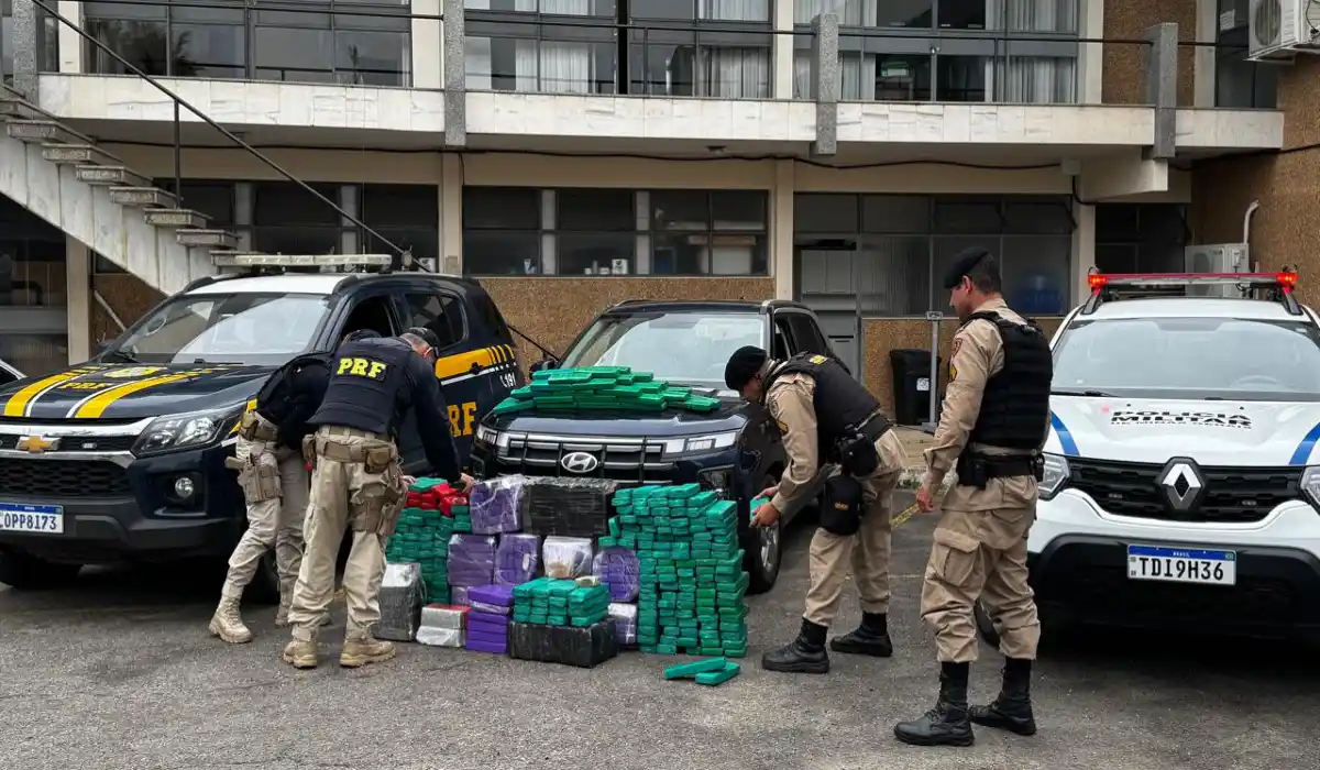 PRF apreende maconha em Juiz de Fora