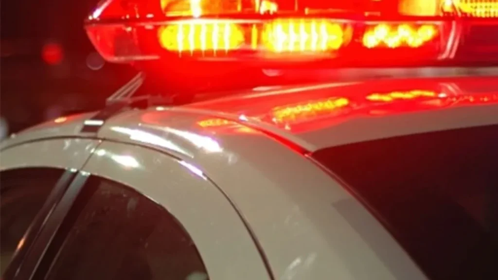 Adolescente é apreendido após tentativa de roubo na Avenida Brasil mulher morta estrangulada