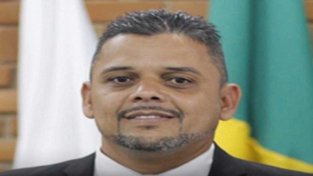 Vereador de Matias Barbosa é conduzido à delegacia após intervenção da PM em evento público