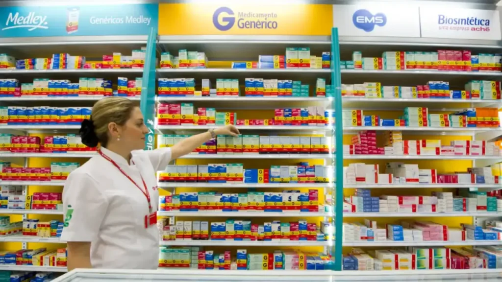 Anvisa suspende medicamentos vendidos pela Drogasil e Droga Raia 6 drogasil drogaraia proibição