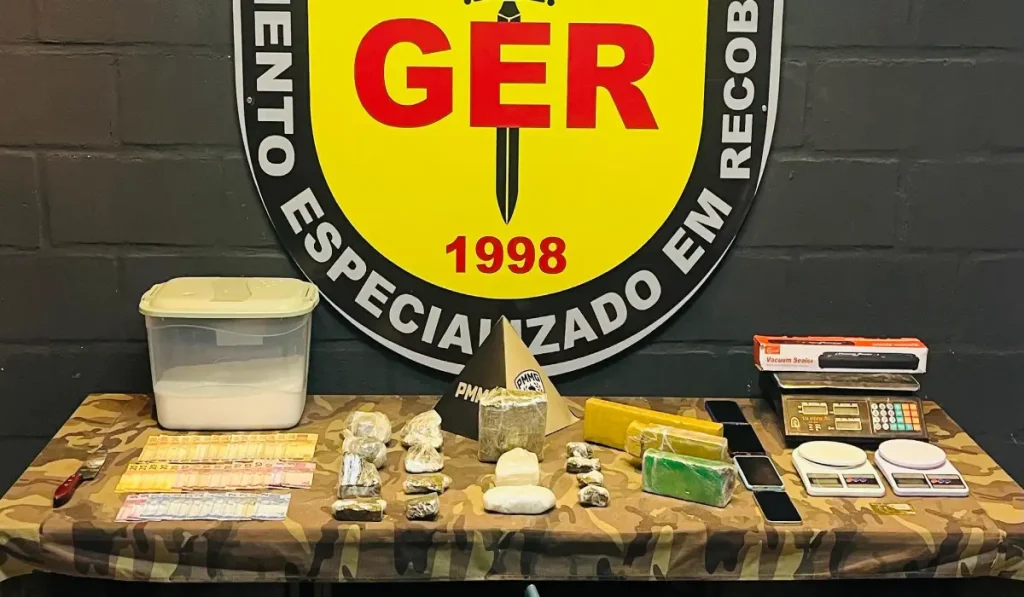 droga apreendida após ocorrencia que matou uma pessoa no bairro grama em juiz de fora