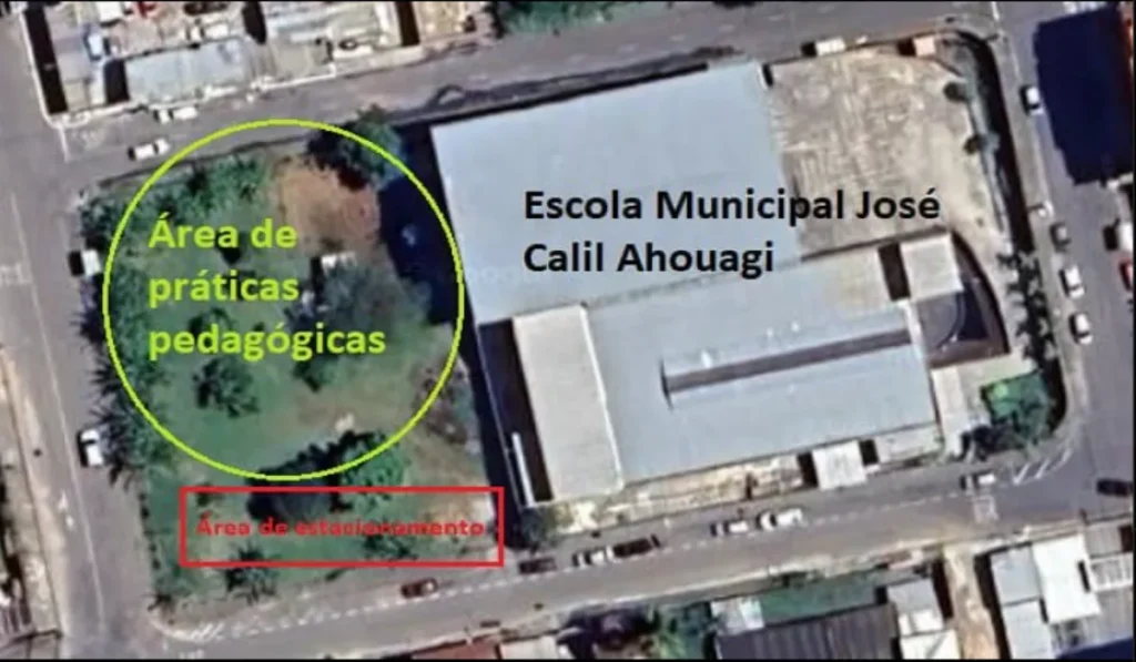 Imagem aérea do terreno da Escola Municipal José Calil Ahouagi, em Juiz de Fora