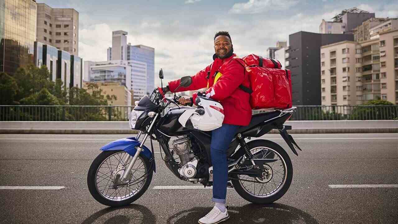 Projeto de lei prevê que entregadores não sejam obrigados a entrar em prédios em Juiz de Fora