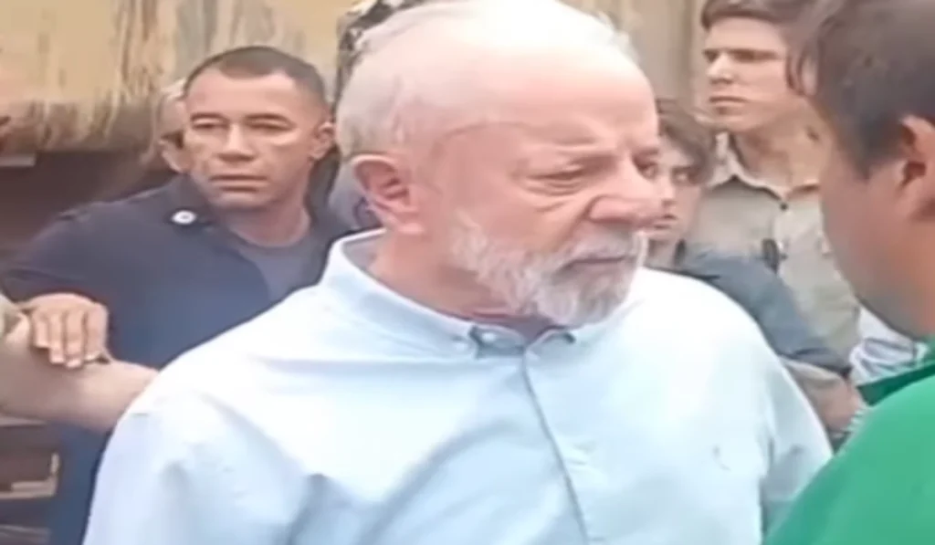 Lula chega à Ubá para vistoriar áreas atingidas pelas chuvas 9 presidente Lula em Ubá