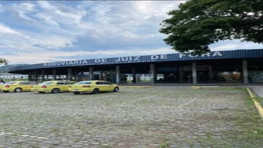 Rodoviária de Juiz de Fora terá 83 ônibus extras no Carnaval