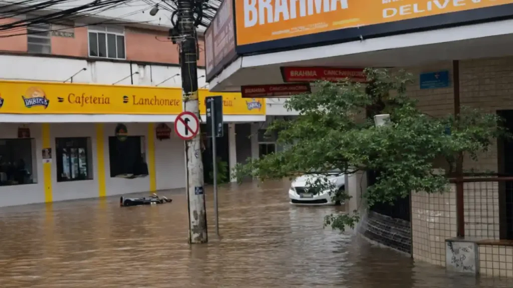 Chuva em 9 dias já chega a quase o triplo do esperado para todo fevereiro em Juiz de Fora 10 chuva juiz de fora terça 09-2