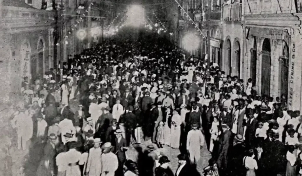 Carnaval de Juiz de Fora nasceu no século XIX e abriga a primeira escola de samba de Minas Gerais 2 História do Carnaval de Juiz de Fora