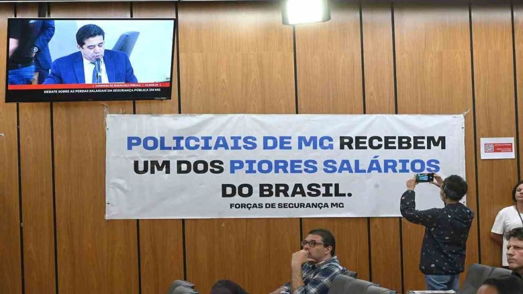 Governo de Minas nega recomposição salarial para segurança pública durante audiência na Assembleia