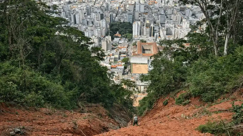 Melhoria Morro do Cristo Juiz de Fora obras