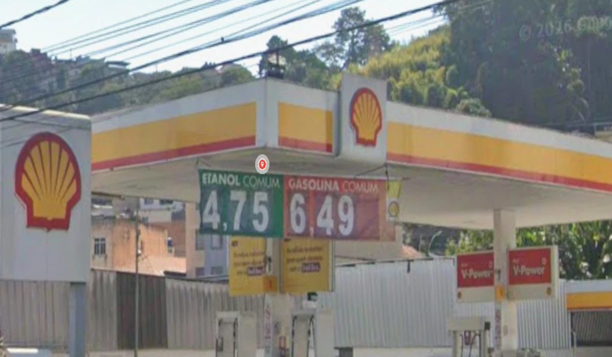 Posto Independência, no bairro Costa Carvalho, em Juiz de Fora