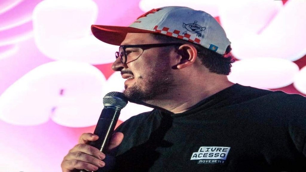 Cantor de Juiz de Fora disputa vaga na final de concurso nacional gospel