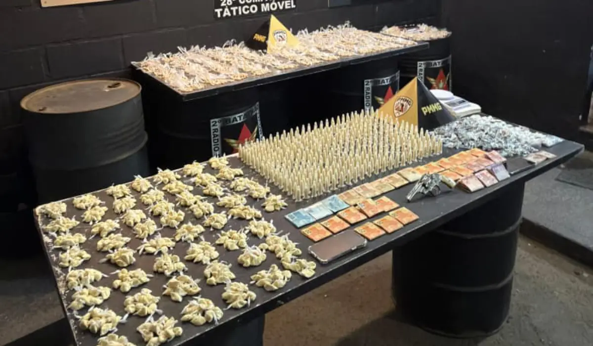 Operação da Polícia Militar nos bairros Vila Ideal e São Bernardo apreendeu mais de 5 mil pedras de crack