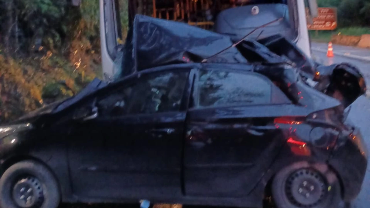 acidente bombeiros ewbank da camara br-040