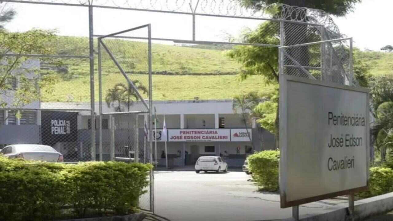 Detentos não retornam após saída temporária e são considerados foragidos em Juiz de Fora