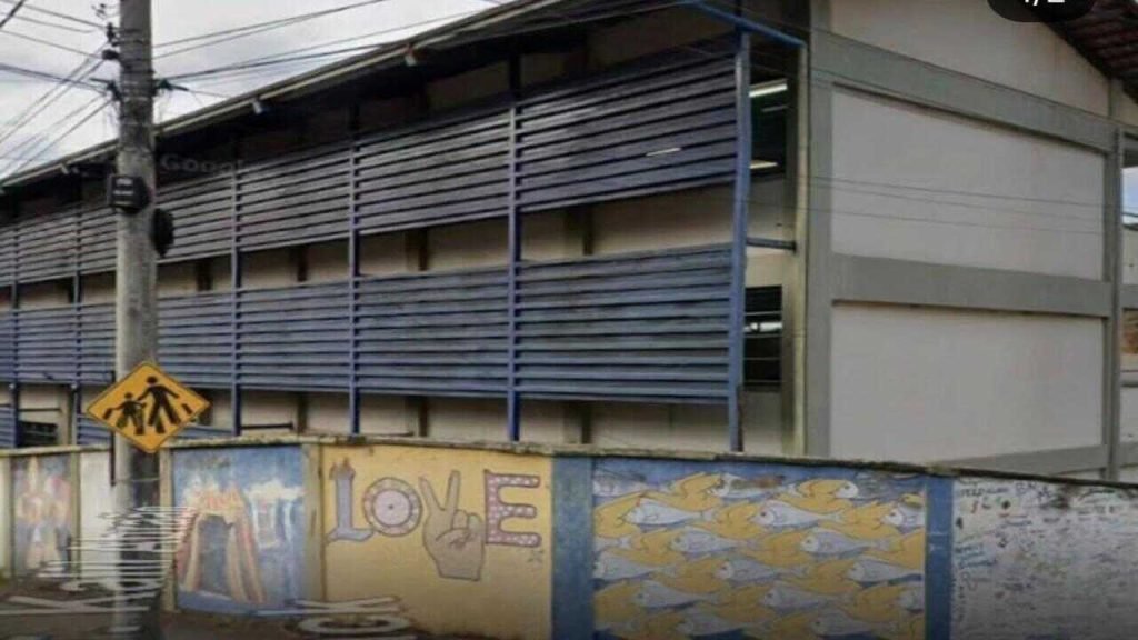 Bullying entre estudantes termina em agressão dentro de escola em Juiz de Fora 6 Bullying entre estudantes termina em agressão dentro de escola em Juiz de Fora
