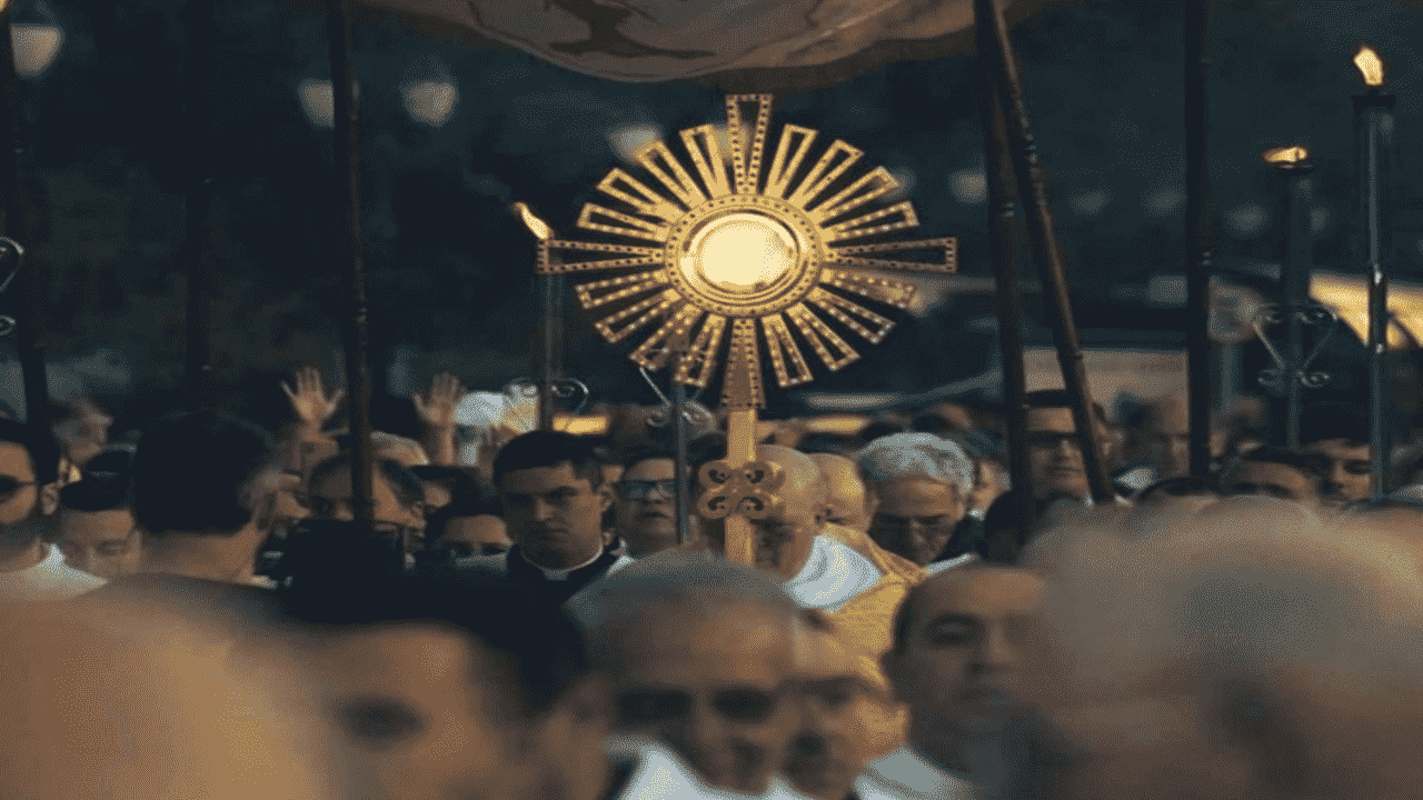 Corpus Christi reúne missas e procissões em Juiz de Fora