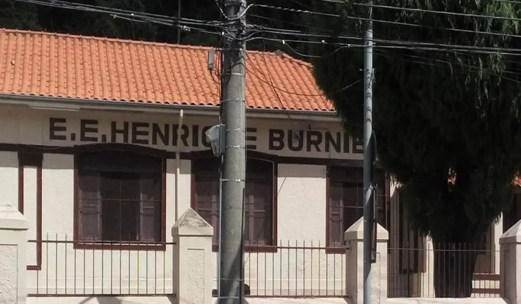 Aluno foi picado por escorpião na Escola Estadual Henrique Burnier, em Juiz de Fora