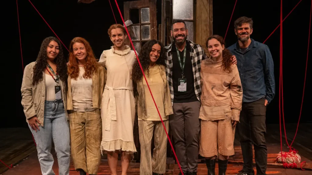 elenco direção doce árido