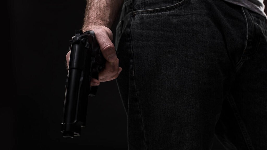 Comissão da Câmara aprova projeto que autoriza porte de arma para corretores de imóveis
