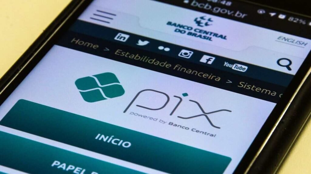 Pix por aproximação muda e passa a mostrar saldo antes do pagamento pix pensão