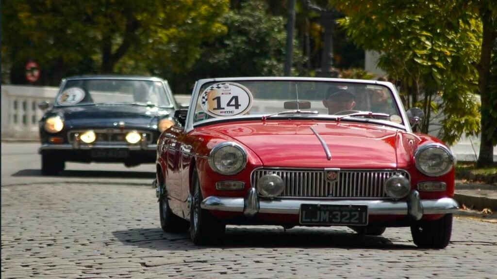 Carros antigos refazem trajeto da União e Indústria em evento até Juiz de Fora 8 Carros antigos refazem trajeto da União e Indústria em evento até Juiz de Fora