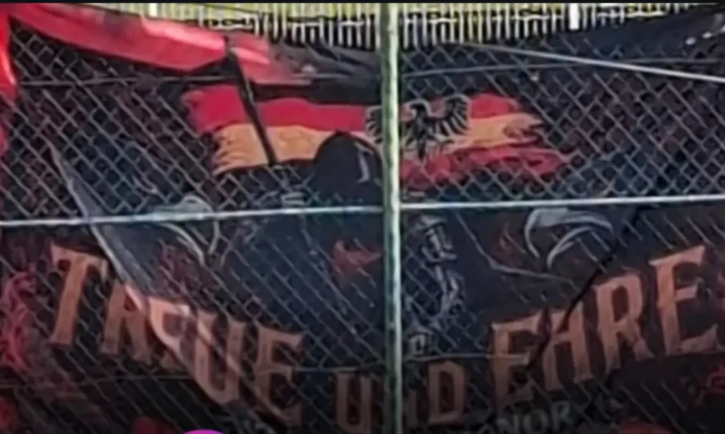bandeira nazista colegio juiz de fora nazismo