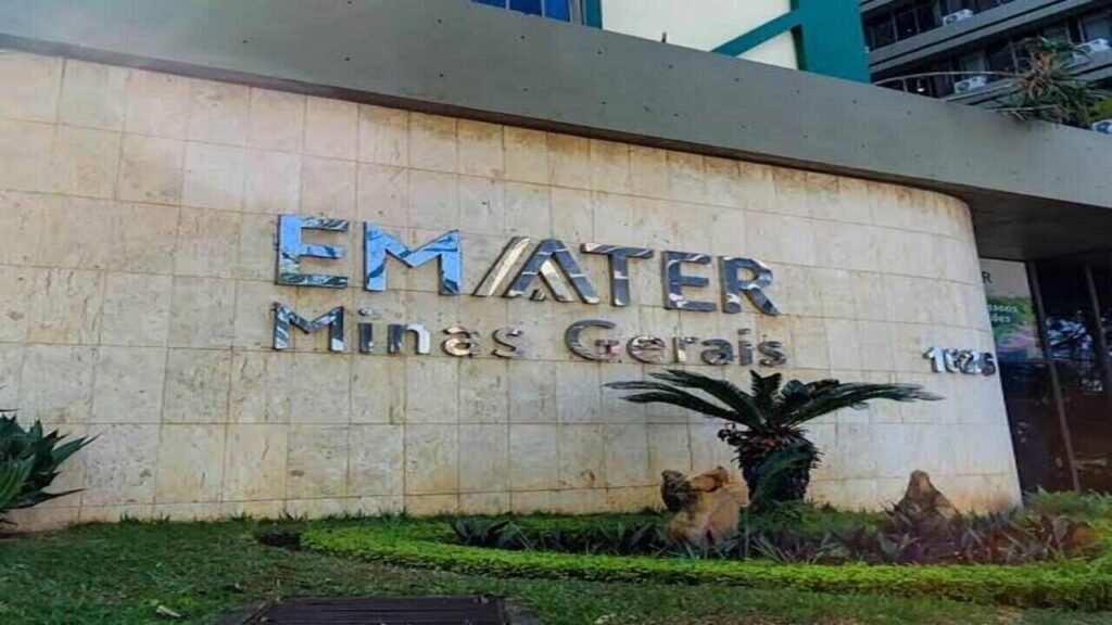 Emater-MG abre concurso com 120 vagas e salários de até R$ 7,3 mil