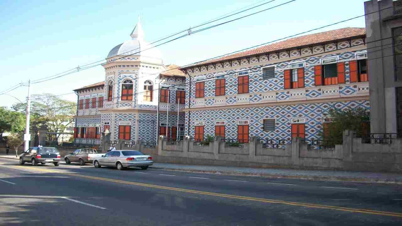 TRT-MG mantém condenação de Colégio Santa Catarina em Juiz de Fora