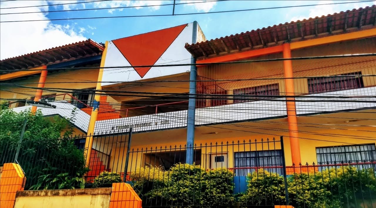 Mudança na Escola Theodoro Frederico Mussel causa insatisfação da comunidade acadêmica