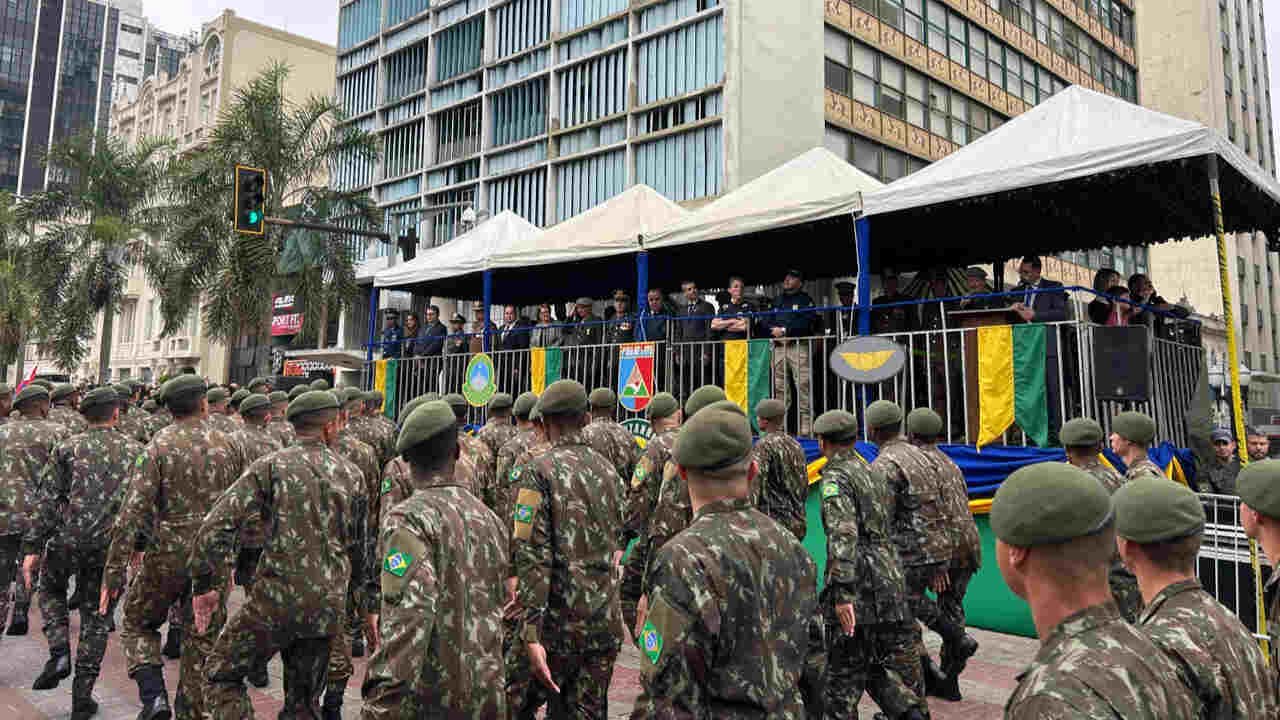Desfile de 7 de Setembro altera trânsito no Centro de Juiz de Fora