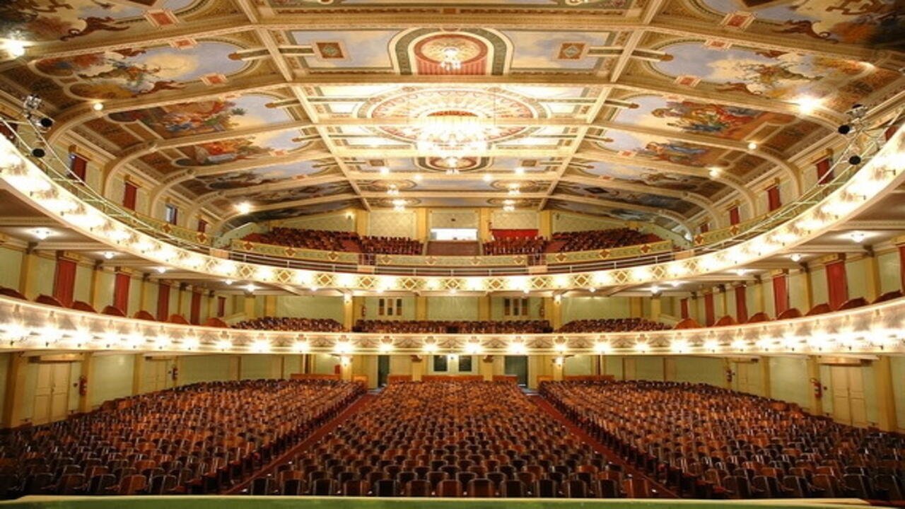 Espetáculo “Na Estrada” ocupa palco do Cine-Theatro Central em Juiz de Fora