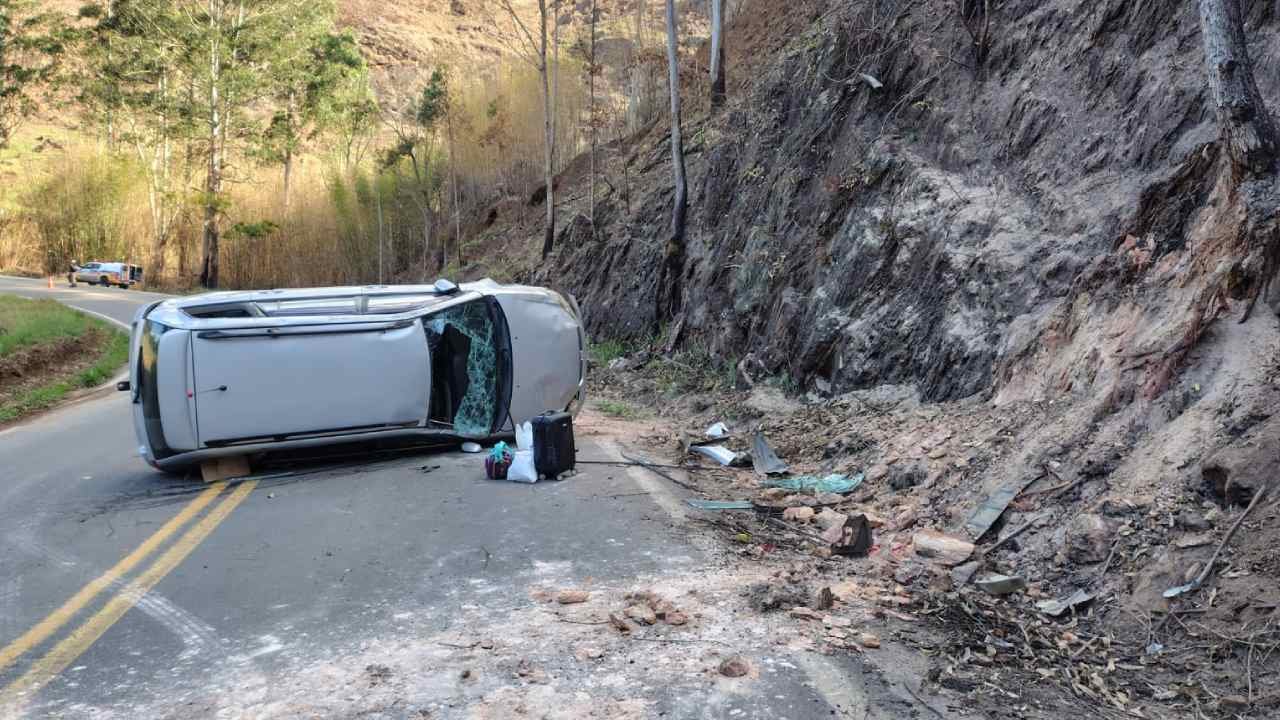 carro acidente coronel pacheco