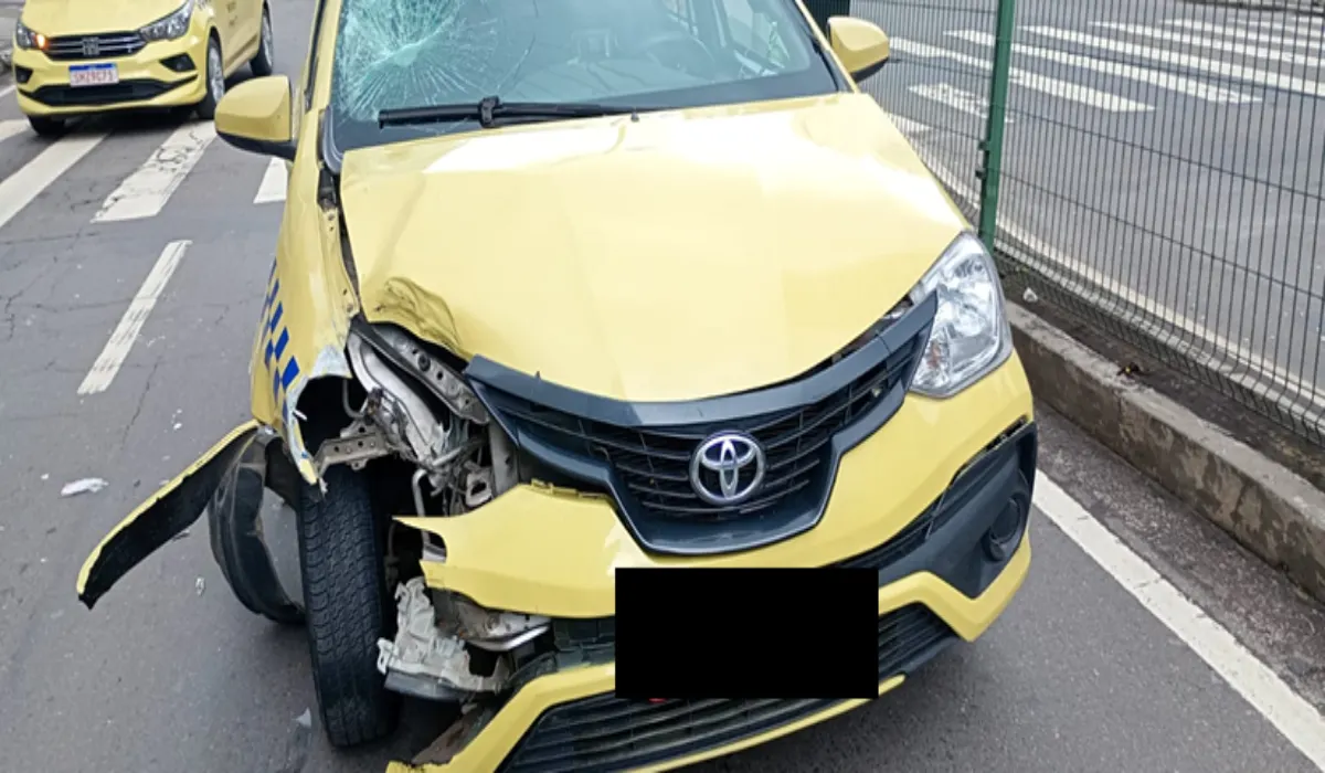 taxista passou mal, desmaiou e atingiu motociclista em juiz de fora
