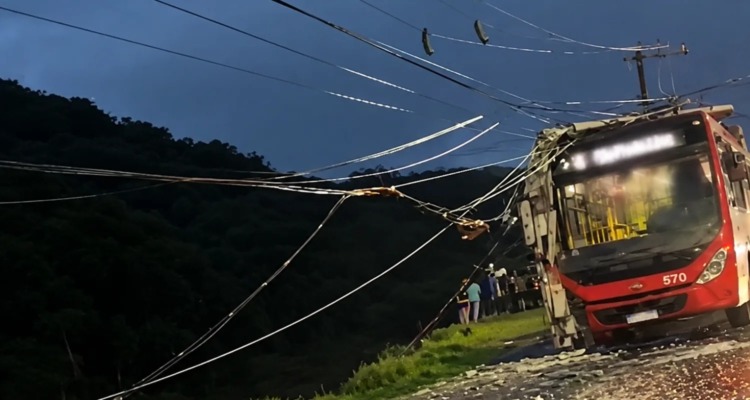 onibus acidente juiz de fora
